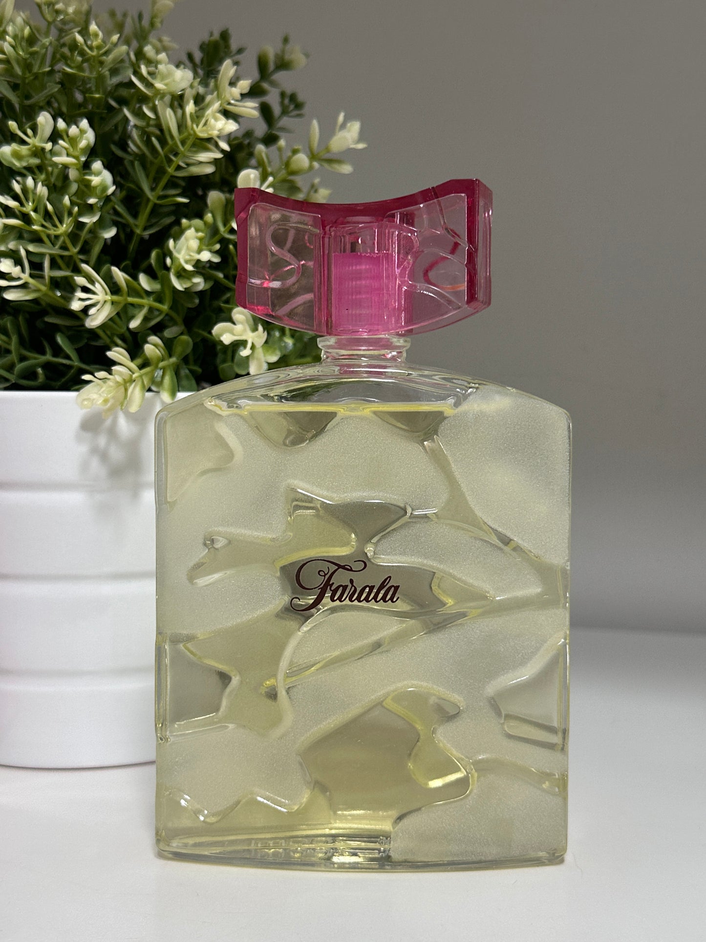 FARALA EAU DE TOILETTE FOR WOMAN 200ML + DESODORANTE SPRAY